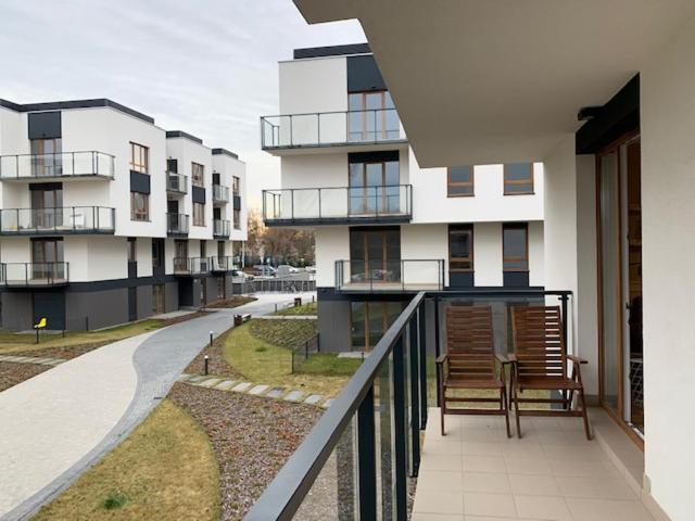 Komfortowy Apartament Z Parkingiem Wroclaw Exterior photo